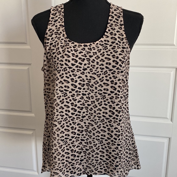 CABI Leppard print tank - multiple ways to wear!! - Picture 2 of 6